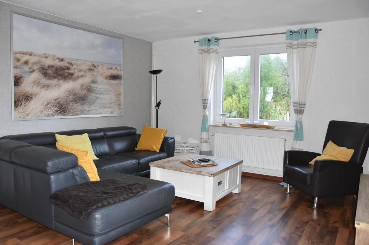 Ferienhaus Mit Garten In Nordseenaehe Langenhorn Esterno foto